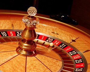 online casino news: Nevada casino winnings fall 5.7 percent in April
